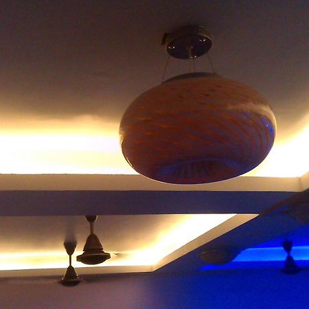 Hotel Rajendra Chinchani Dış mekan fotoğraf